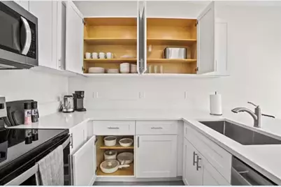 1547 W 26th Court, Riviera Beach, FL 33404 - Photo 8