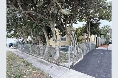 416 Revere Road, West Palm Beach, FL 33405 - Photo 2