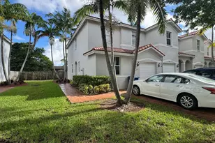 1041 NE 208th St, Miami, FL 33179 - Photo 1