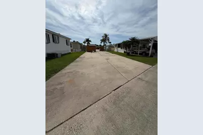 5340 SE 65th Terrace, Okeechobee, FL 34974 - Photo 1