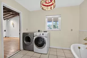 2580 SE 5th Ct, Pompano Beach, FL 33062 - Photo 14