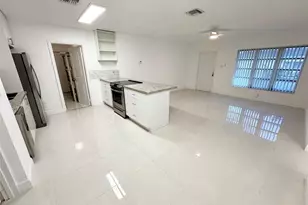 5719 NW 86th Ave, Tamarac, FL 33321 - Photo 2