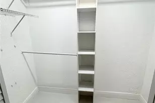 5719 NW 86th Ave, Tamarac, FL 33321 - Photo 10