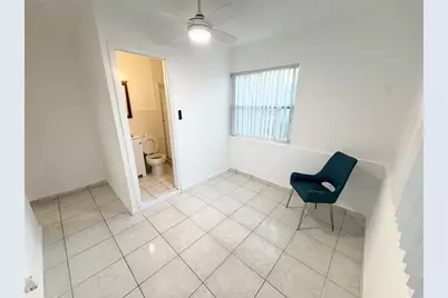 5719 NW 86th Avenue, Tamarac, FL 33321 - Photo 14