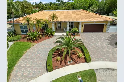 16686 Golfview Drive, Weston, FL 33326 - Photo 1