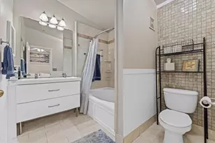 20815 NW 2nd St, Pembroke Pines, FL 33029 - Photo 24