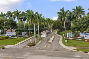 20815 NW 2nd St, Pembroke Pines, FL 33029 - Photo 36