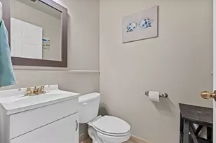 20815 NW 2nd St, Pembroke Pines, FL 33029 - Photo 14