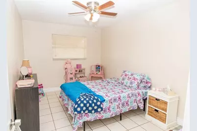 540 NE 58th Street, Oakland Park, FL 33334 - Photo 8