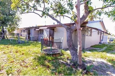 540 NE 58th Street, Oakland Park, FL 33334 - Photo 12