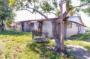 540 NE 58th St, Oakland Park, FL 33334 - Photo 12