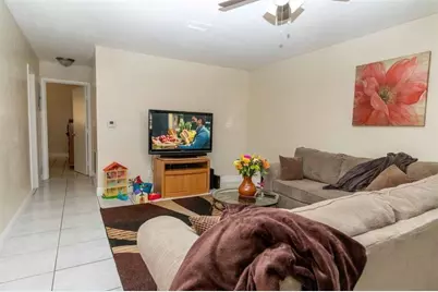 540 NE 58th Street, Oakland Park, FL 33334 - Photo 4