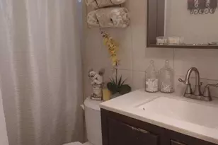 540 NE 58th St, Oakland Park, FL 33334 - Photo 22