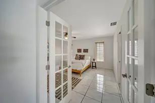 1251 SW 67th Ave, Plantation, FL 33317 - Photo 16