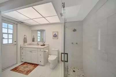 1251 SW 67th Avenue, Plantation, FL 33317 - Photo 20