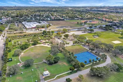 1251 SW 67th Avenue, Plantation, FL 33317 - Photo 68