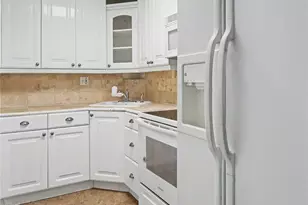 3000 Riomar St, Fort Lauderdale, FL 33304 - Photo 10