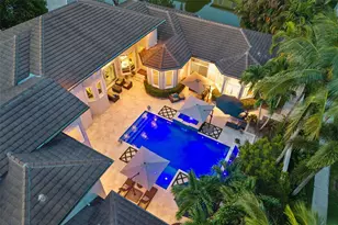 580 Carrotwood Terrace, Plantation, FL 33324 - Photo 8