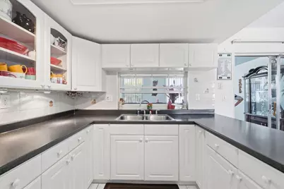 6805 Margate Boulevard, Margate, FL 33063 - Photo 10