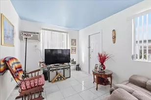 6805 Margate Blvd, Margate, FL 33063 - Photo 12