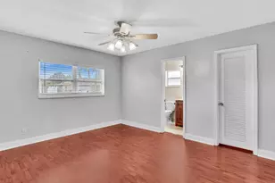 6831 NW 81st Pl, Tamarac, FL 33321 - Photo 16