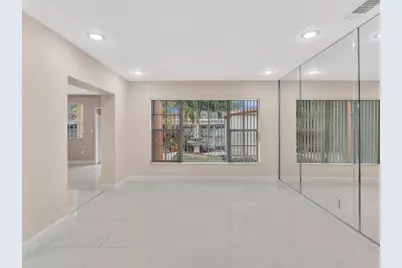 6831 NW 81st Place, Tamarac, FL 33321 - Photo 22