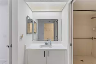 900 SW 142nd Ave, Hollywood, FL 33027 - Photo 20