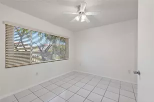 900 SW 142nd Ave, Pembroke Pines, FL 33027 - Photo 16
