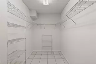 900 SW 142nd Ave, Hollywood, FL 33027 - Photo 18