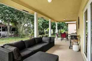 4308 NW 47th Ct, Tamarac, FL 33319 - Photo 8