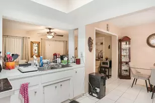 4929 NW 53rd St, Tamarac, FL 33319 - Photo 14