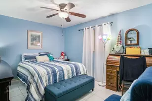 4929 NW 53rd St, Tamarac, FL 33319 - Photo 6