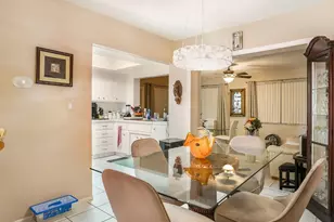 4929 NW 53rd St, Tamarac, FL 33319 - Photo 2