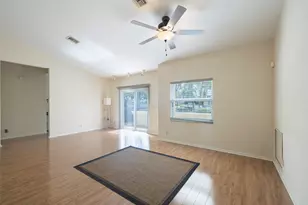 10195 Greentrail Dr, Boynton Beach, FL 33436 - Photo 4