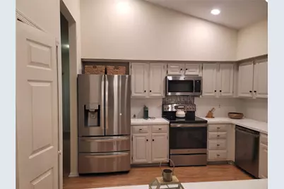 10195 Greentrail Drive, Boynton Beach, FL 33436 - Photo 18