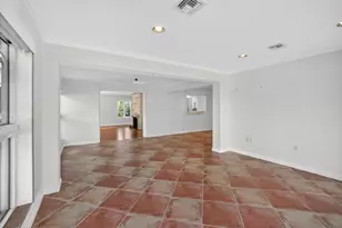 2317 NE 12th St, Fort Lauderdale, FL 33304 - Photo 18