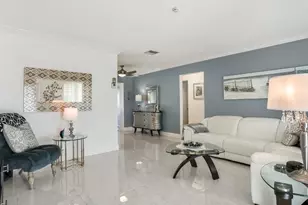 4621 NW 46th St, Tamarac, FL 33319 - Photo 14