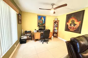 271 S Hollybrook Dr, Pembroke Pines, FL 33025 - Photo 6