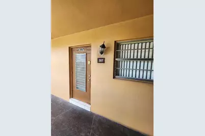 5031 W Oakland Park Boulevard #307, Lauderdale Lakes, FL 33313 - Photo 8