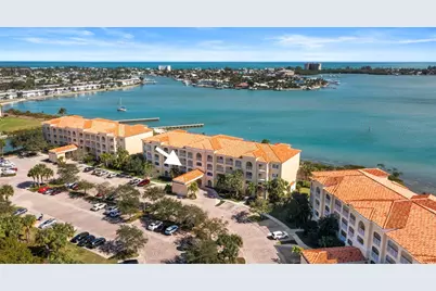 21 Harbour Isle Drive #203, Hutchinson Island, FL 34949 - Photo 2