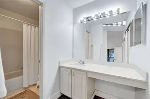 11970 NW 11th St, Pembroke Pines, FL 33026 - Photo 24