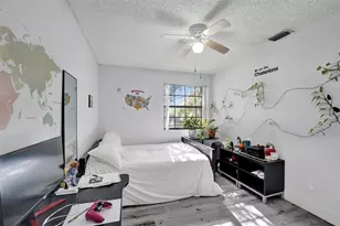 11970 NW 11th St, Pembroke Pines, FL 33026 - Photo 30