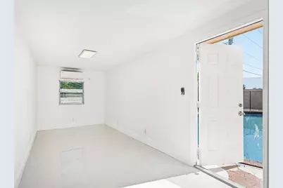 630 SW 81st Terrace, North Lauderdale, FL 33068 - Photo 22