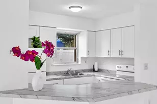 7971 NW 16th St, Hollywood, FL 33024 - Photo 2