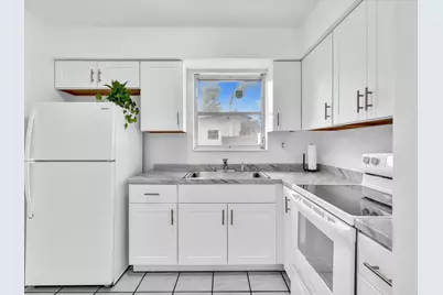 7971 NW 16th Street, Hollywood, FL 33024 - Photo 1