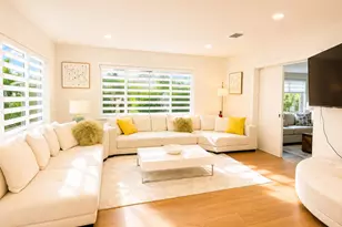 800 SE 11th Ct, Fort Lauderdale, FL 33316 - Photo 1