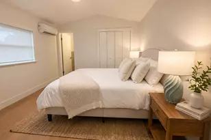 800 SE 11th Ct, Fort Lauderdale, FL 33316 - Photo 10