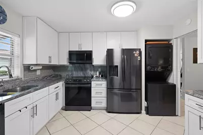 943 Savannas Point Drive #D, Fort Pierce, FL 34982 - Photo 10