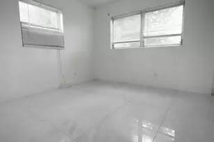 5308 Marcia Pl, West Palm Beach, FL 33407 - Photo 6