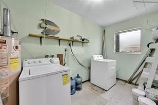 6881 SW 2nd St, Pembroke Pines, FL 33023 - Photo 22